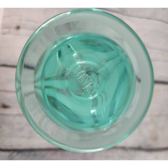 Hand Blown Glass‎ Vase/Glass 6.5” Green Swirls MMA - Picture 5 of 7